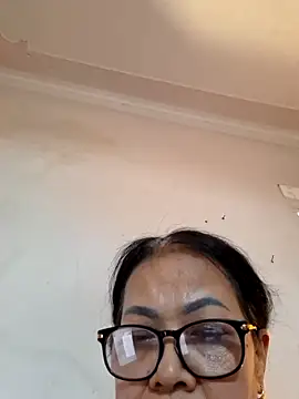 Snapshot of Hotestlove chatting on 11-16-25, 09:15 Hotestlove online show from 11-16-25, 09:15