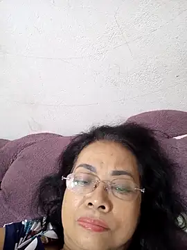 Snapshot of Hotestlove chatting on 11-17-25, 10:59 Hotestlove online show from 11-17-25, 10:59