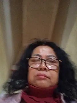 Snapshot of Hotestlove chatting on 11-30-25, 12:14 Hotestlove online show from 11-30-25, 12:14