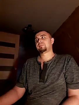 Foxyshaved online show from 01-28-25, 08:47