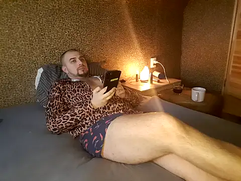 Foxyshaved online show from 02-23-25, 05:34