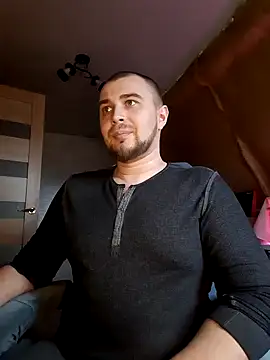 Foxyshaved online show from 03-12-25, 10:37