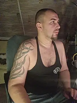 Foxyshaved online show from 11-20-25, 03:28