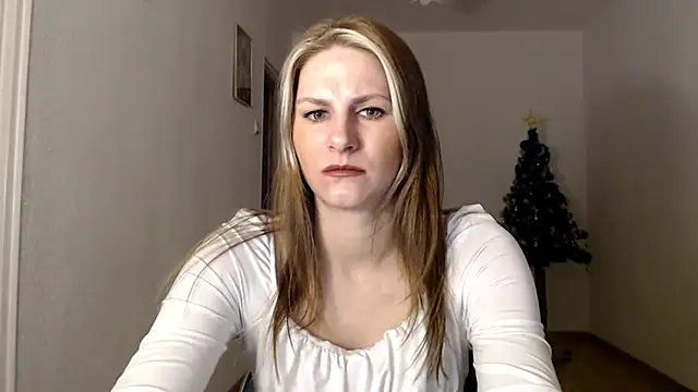 DagmarieFlirt online show from 12-21-24, 06:19