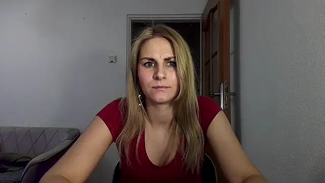 DagmarieFlirt online show from 03-10-25, 04:25