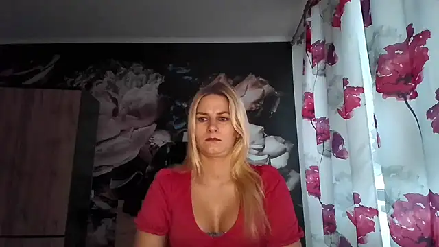 DagmarieFlirt online show from 09-27-25, 05:12