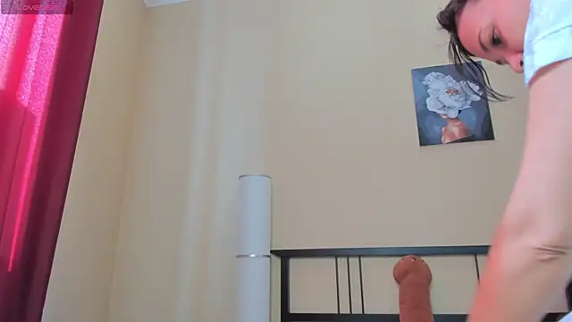 Snapshot of yourastral chatting on 03-16-25, 06:53 yourastral online show from 03-16-25, 06:53