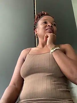 Snapshot of slimcateee chatting on 02-23-25, 09:44 slimcateee online show from 02-23-25, 09:44