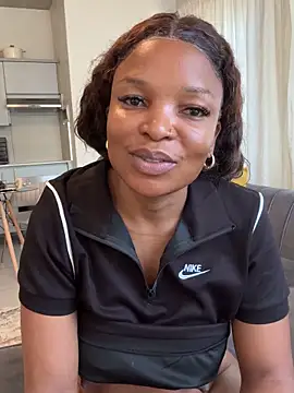 Snapshot of slimcateee chatting on 12-02-25, 10:53 slimcateee online show from 12-02-25, 10:53