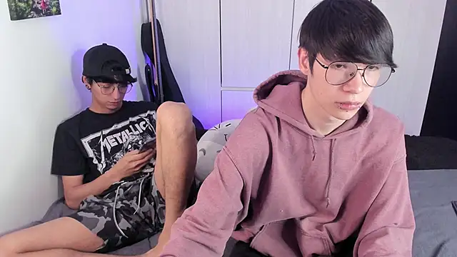 Aventure Twinks online show from 12-17-24, 10:11