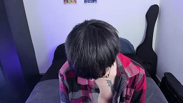 Aventure Twinks online show from 10-16-25, 07:15