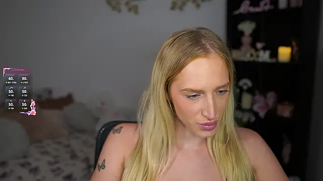 Snapshot of Nicolette__Shea_ chatting on 12-03-24, 02:05 Nicolette  Shea  online show from 12-03-24, 02:05