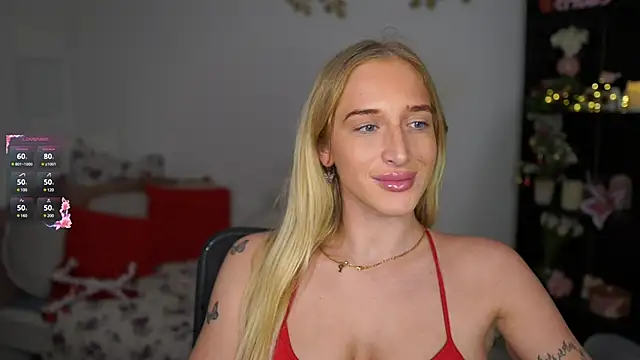 Snapshot of Nicolette__Shea_ chatting on 01-04-25, 02:04 Nicolette  Shea  online show from 01-04-25, 02:04