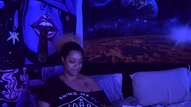 Snapshot of AutumnHart chatting on 12-12-24, 05:04 AutumnHart online show from 12-12-24, 05:04