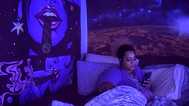 Snapshot of AutumnHart chatting on 12-18-24, 08:36 AutumnHart online show from 12-18-24, 08:36