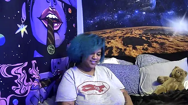 Snapshot of AutumnHart chatting on 12-31-24, 01:26 AutumnHart online show from 12-31-24, 01:26