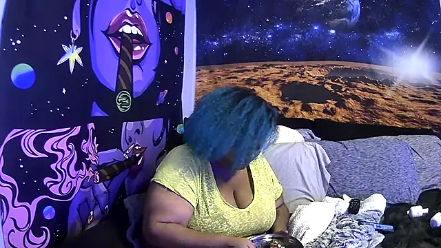 Snapshot of AutumnHart chatting on 12-31-24, 11:17 AutumnHart online show from 12-31-24, 11:17