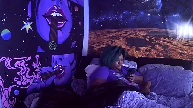 Snapshot of AutumnHart chatting on 01-05-25, 07:28 AutumnHart online show from 01-05-25, 07:28