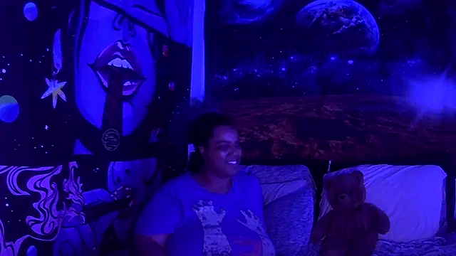 Snapshot of AutumnHart chatting on 01-08-25, 02:25 AutumnHart online show from 01-08-25, 02:25