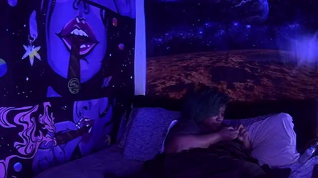 Snapshot of AutumnHart chatting on 01-09-25, 12:57 AutumnHart online show from 01-09-25, 12:57