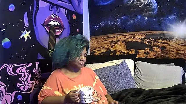 Snapshot of AutumnHart chatting on 01-21-25, 11:13 AutumnHart online show from 01-21-25, 11:13