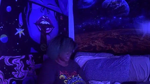 Snapshot of AutumnHart chatting on 02-02-25, 05:48 AutumnHart online show from 02-02-25, 05:48