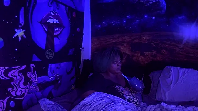 Snapshot of AutumnHart chatting on 02-09-25, 02:07 AutumnHart online show from 02-09-25, 02:07