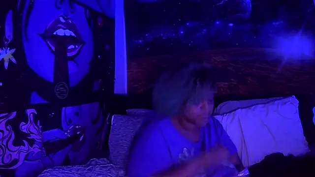 Snapshot of AutumnHart chatting on 02-09-25, 11:36 AutumnHart online show from 02-09-25, 11:36