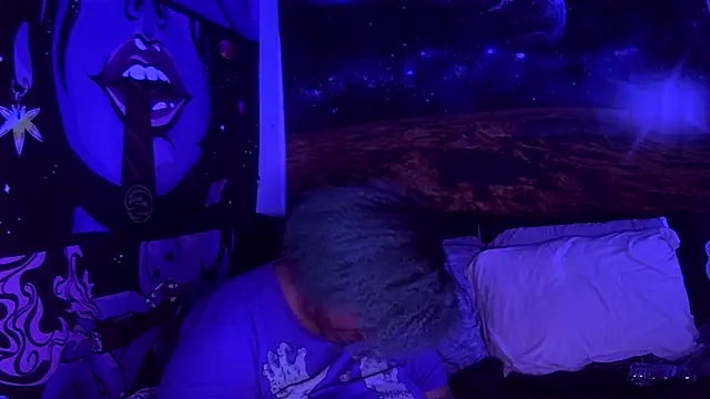 Snapshot of AutumnHart chatting on 02-10-25, 02:41 AutumnHart online show from 02-10-25, 02:41