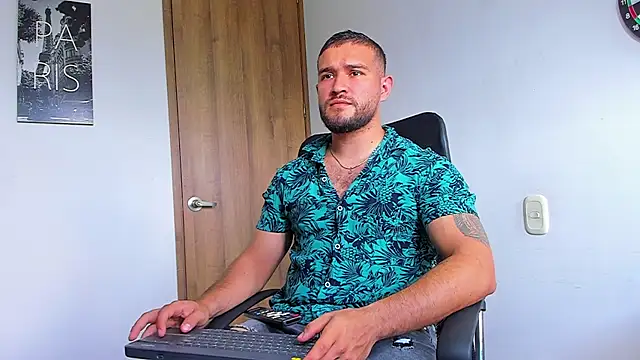 AndrewDiaz online show from 09-14-25, 06:07