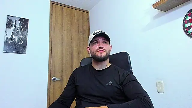 AndrewDiaz online show from 09-28-25, 06:52