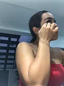 Snapshot of JuanaSimons chatting on 03-14-25, 10:05 JuanaSimons online show from 03-14-25, 10:05