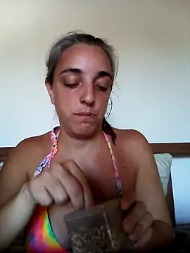 Snapshot of nenamalanenamala chatting on 02-05-25, 01:54 nenamalanenamala online show from 02-05-25, 01:54