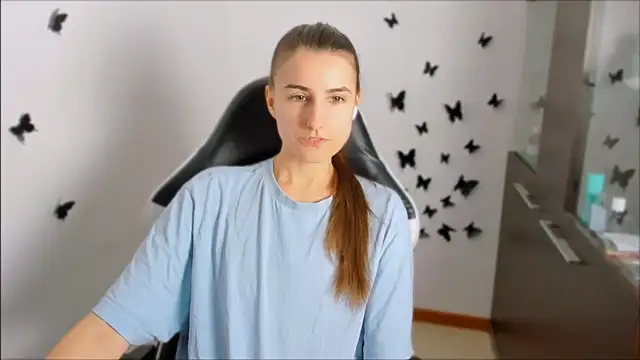 PumpkinCutiePie online show from 09-30-25, 03:39