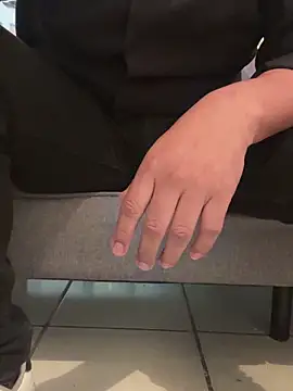 Snapshot of Piscislove chatting on 02-11-26, 08:14 Piscislove online show from 02-11-26, 08:14