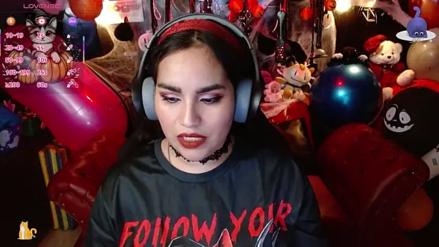 kureiji hentaii online show from 10-27-25, 10:47