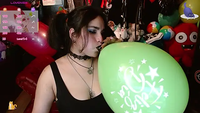 Snapshot of kureiji_hentaii chatting on 01-09-26, 11:50 kureiji hentaii online show from 01-09-26, 11:50