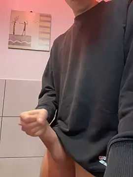 M1LL10N online show from 01-02-25, 03:40