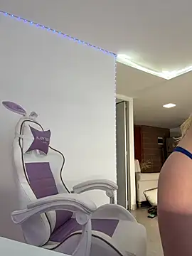 Alison Diaz17 online show from 02-09-25, 10:32