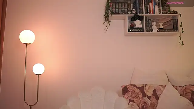 EmilyxRose - online show from 02-09-25, 09:49