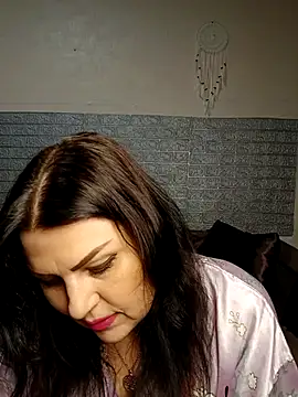 kataleya94 online show from 12-16-25, 04:01