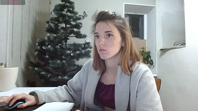 Snapshot of RosaJil chatting on 12-15-24, 05:20 RosaJil online show from 12-15-24, 05:20