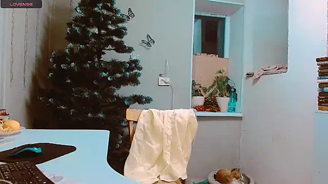 Snapshot of RosaJil chatting on 12-27-24, 03:15 RosaJil online show from 12-27-24, 03:15