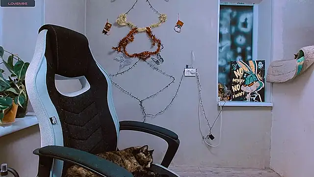 RosaJil online show from 12-19-25, 08:27