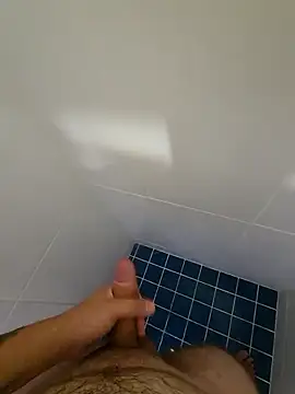 Snapshot of Kyle247@xh chatting on 01-05-26, 10:57 Kyle247xh online show from 01-05-26, 10:57