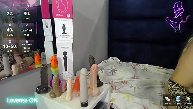 Snapshot of Natasha_699 chatting on 10-27-25, 10:03 Natasha 699 online show from 10-27-25, 10:03