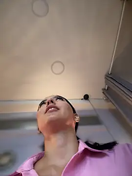 MarianaBenz online show from 03-13-25, 09:05