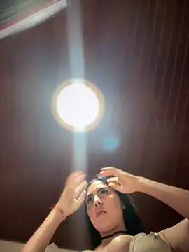 MarianaBenz online show from 10-10-25, 11:15