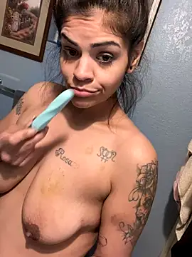 ARABIANMAMII online show from 11-23-25, 01:22