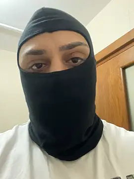 Snapshot of marianmin chatting on 03-13-25, 05:50 marianmin online show from 03-13-25, 05:50